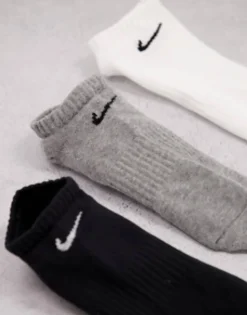 Socks & Tights*Nike Training 3 Pack Unisex Trainer Socks In Multi