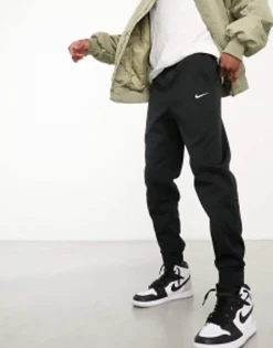 Tracksuits*Nike Training Dri-Fit Tapered Joggers In Black