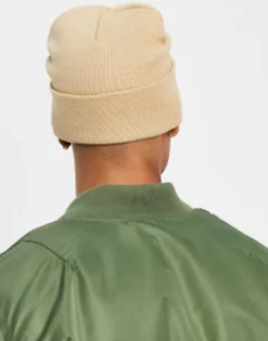 Beanies*Pull&Bear Beanie In Beige