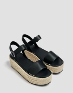 Flat Sandals*Pull&Bear Flatform Espadrille Sandal In Black