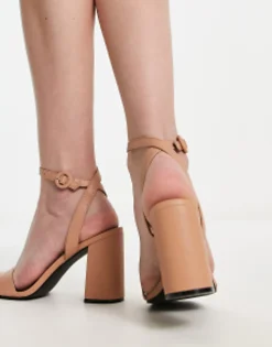 Sandals*Raid Wide Fit Wink Block Heeled Sandals In Beige