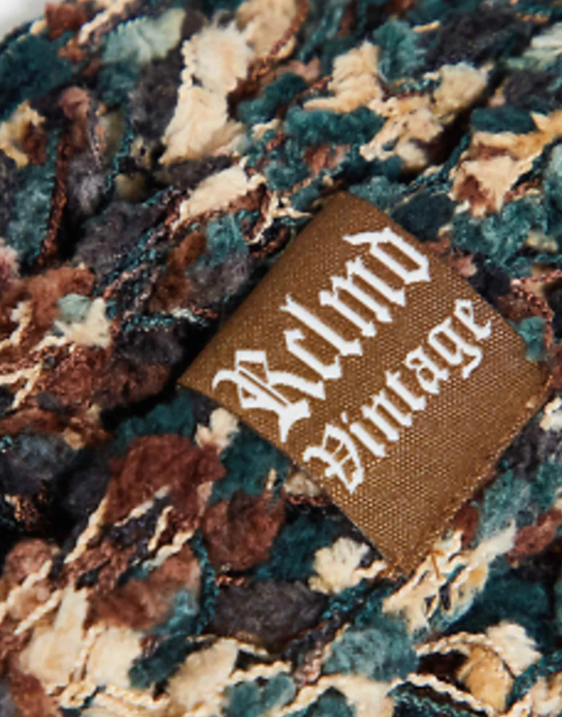 Scarves*Reclaimed Vintage Unisex Chenille Skinny Scarf In Camo Multi