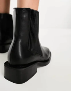 Chelsea Boots*Simmi Wide Fit Simmi London Wide Fit Leroy Chelsea Boot In Black