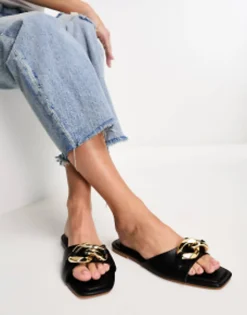 Flat Sandals*Stradivarius Buckle Detail Sandal In Black