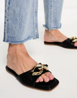 Flat Sandals*Stradivarius Buckle Detail Sandal In Black