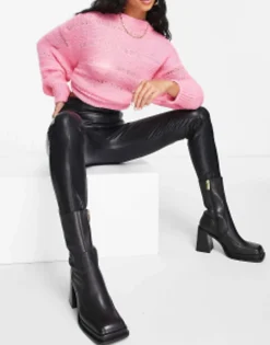 Petite*Stradivarius Petite Faux Leather Skinny Trouser In Black