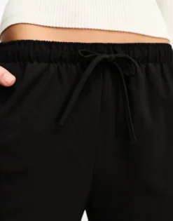Tall*Stradivarius Tall Tailored Pull On Trouser In Black