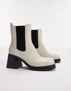 Chelsea Boots*Topshop Bay Square Toe Heeled Chelsea Boot In Off White