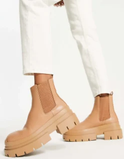 Chelsea Boots*Topshop Brody Chunky Chelsea Boot In Camel
