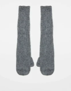 Gloves*Topshop Mae Long Mittens In Charcoal