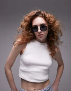 Sunglasses*Topshop Plastic Round Sunglasses In Black