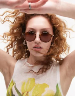 Sunglasses*Topshop Plastic Round Sunglasses In Tort Brown