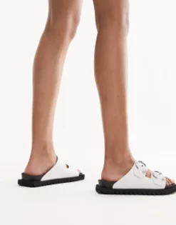 Flat Sandals*Topshop Prince Leather Flat Sandal With Buckles In White