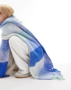 Scarves*Topshop Scarlett Blanket Check Scarf In Blue