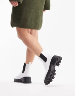 Chelsea Boots*Topshop Wide Fit Bella Chunky Chelsea Boot In White