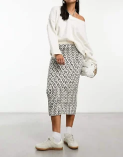 Skirts*Vero Moda Geo Knitted Midi Skirt Co-Ord In Mono